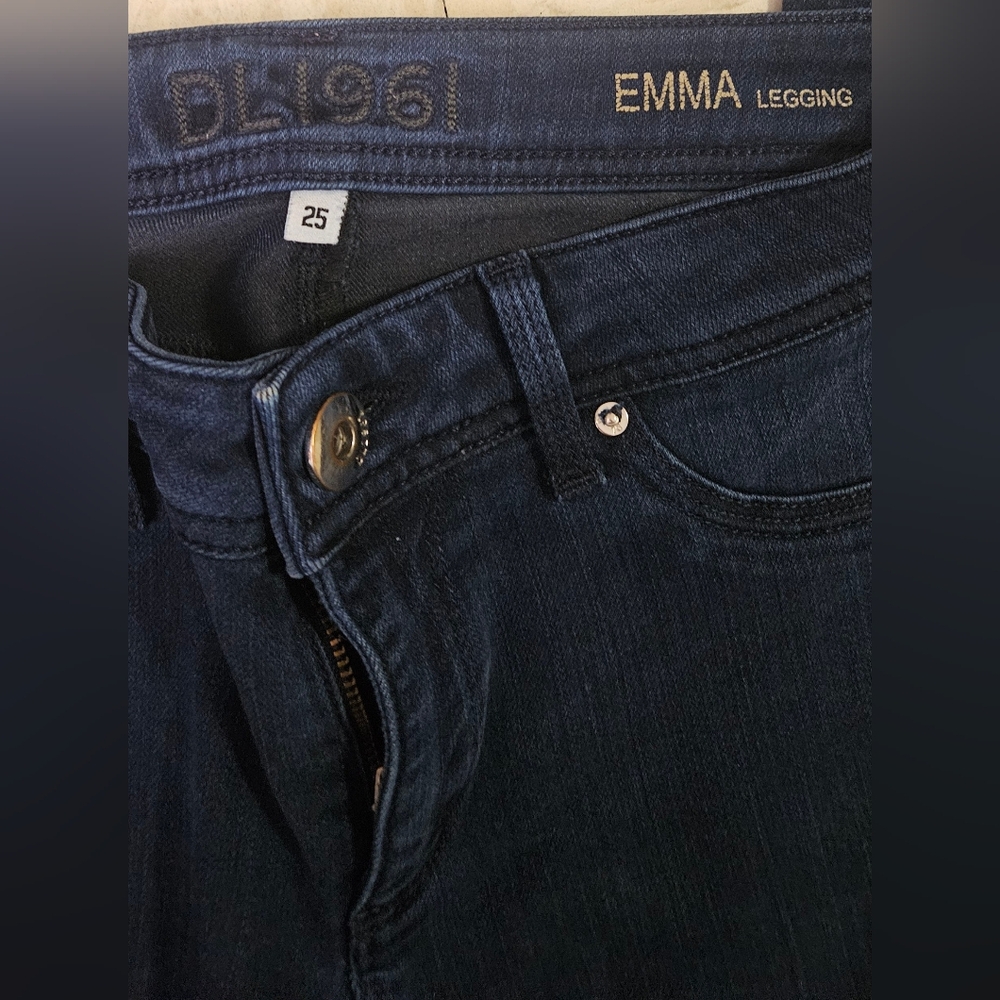 DL1961 Emma Power Legging in Flatiron - Picture 9 of 9